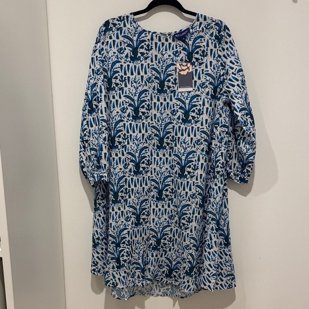 NWT Ro’s Garden Dress 💙
